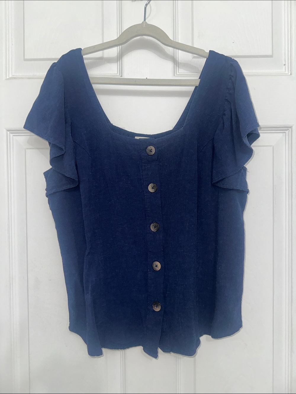 Universal Thread Navy Button-Front Ruffle Sleeve Top